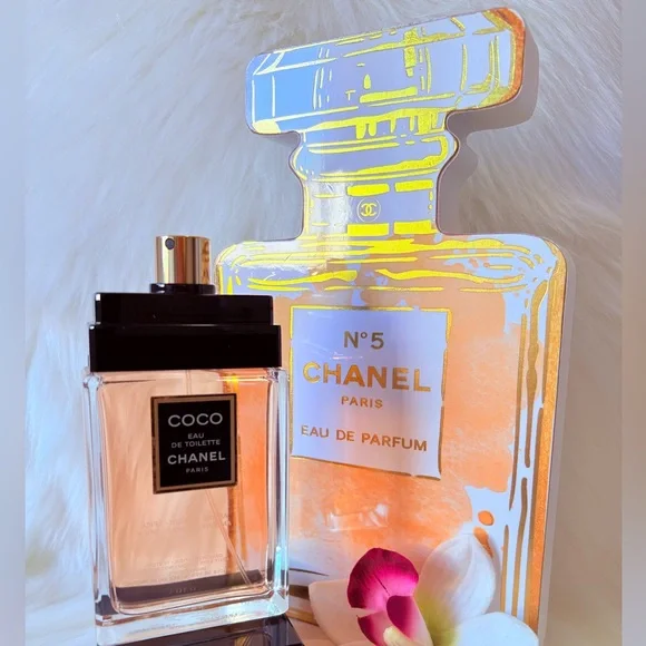 CHANEL Coco Eau de toilette- Black and Gold - Picture 2 of 11